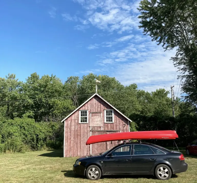 red-canoe-car-barn-prince-edward-county-road-trip-ontario-little-me-in-big-canada-chasing-wonder