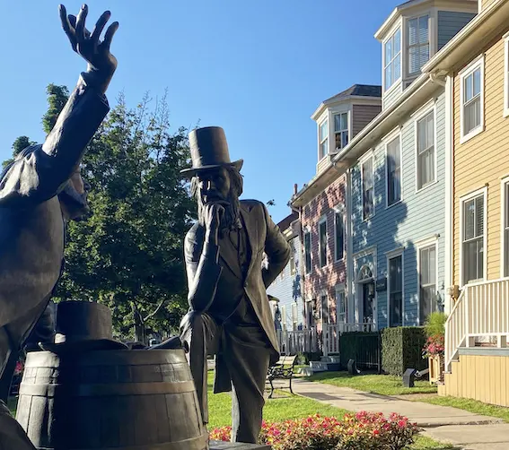 statues charlottetown prince edward island chasing wonder little me in big canada