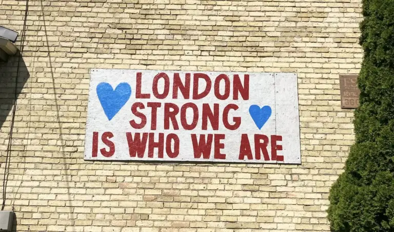 london-strong-sign-london-ontario-2020